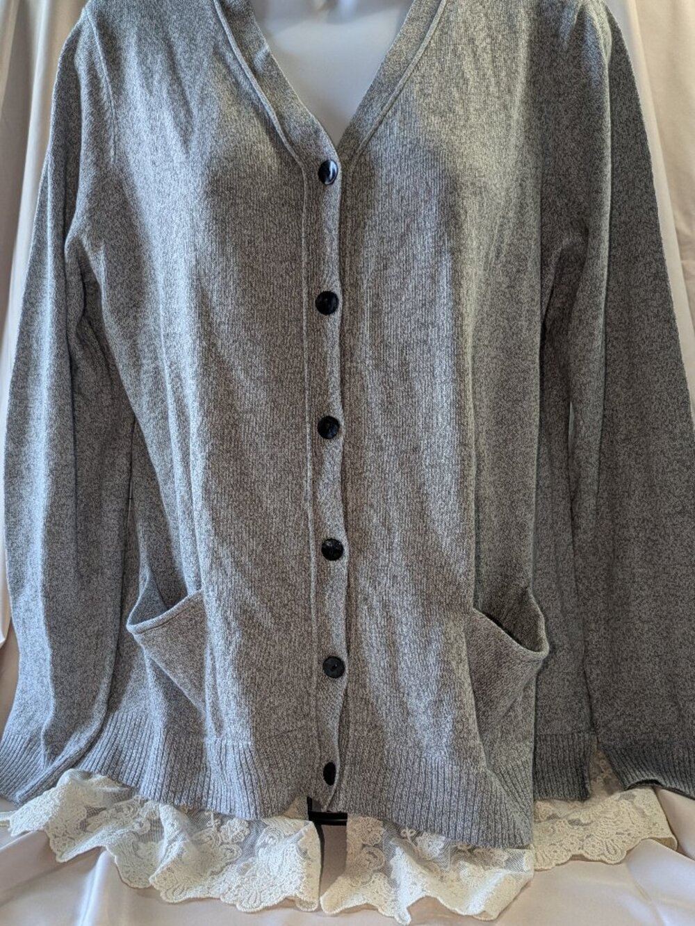 EUC Logo lori goldstein layered cardigan SIZE: M
